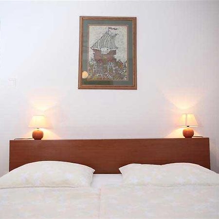 Family Apartments Marita Makarska Zewnętrze zdjęcie