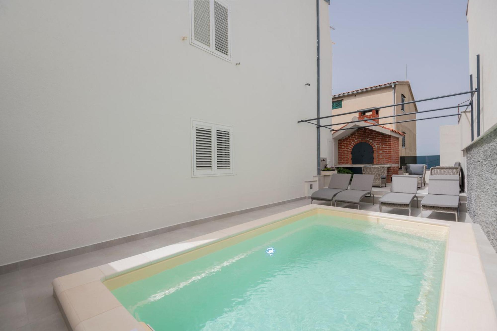 Family Apartments Marita Makarska Zewnętrze zdjęcie